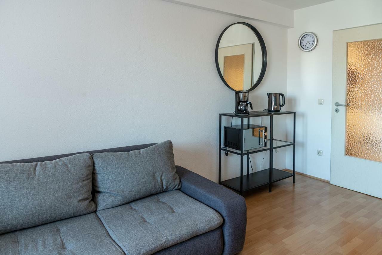 2 Wildpferdehut Appartement Essen Buitenkant foto